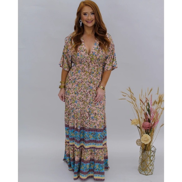 Floral Maxi Dress with Blue Accents NWT 129.00 - Picture 3 of 5